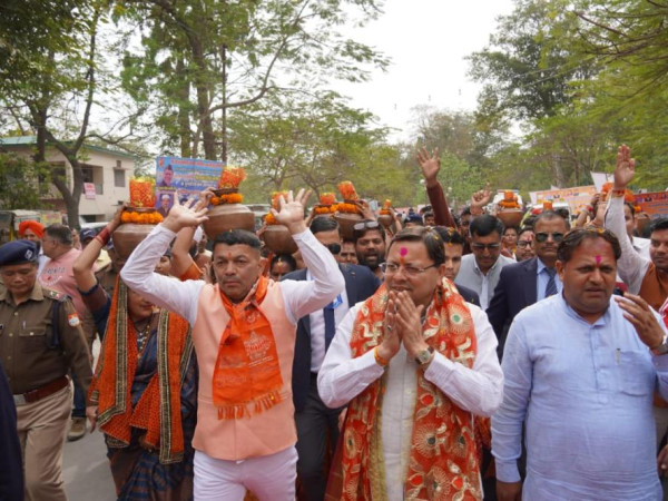 कञ्चनपुरको महेन्द्रनगरमा पूर्णागिरि मेलामा भारतीय दर्शनार्थीको भिड