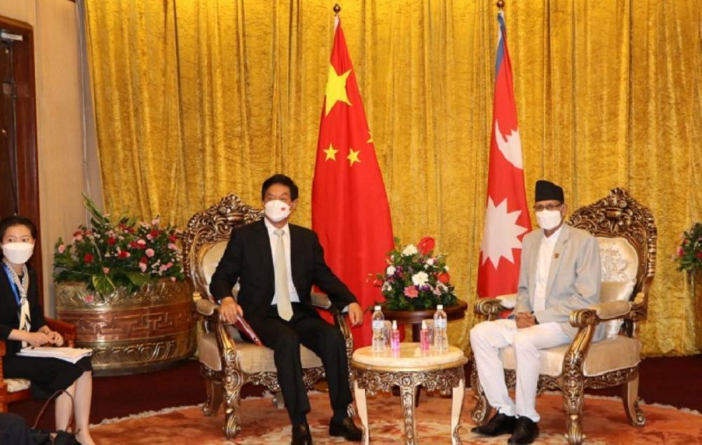 अध्यक्ष ली नेपालमा, सभामुख सापकोटासंग शिष्टाचार भेट